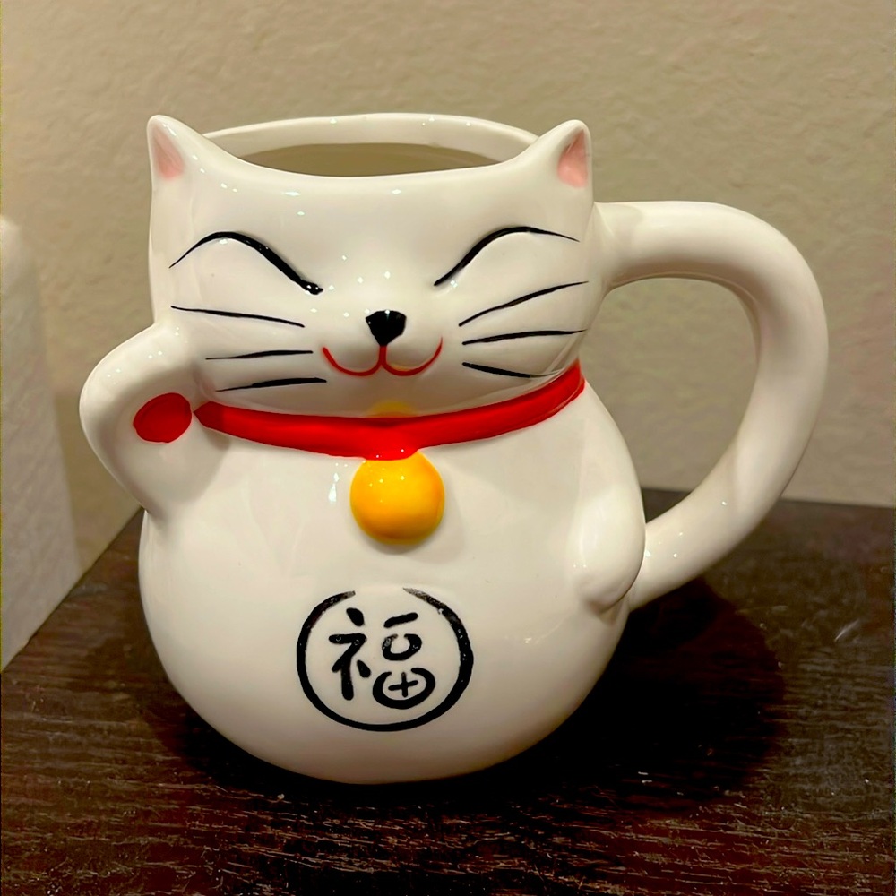 Lucky Cat mug